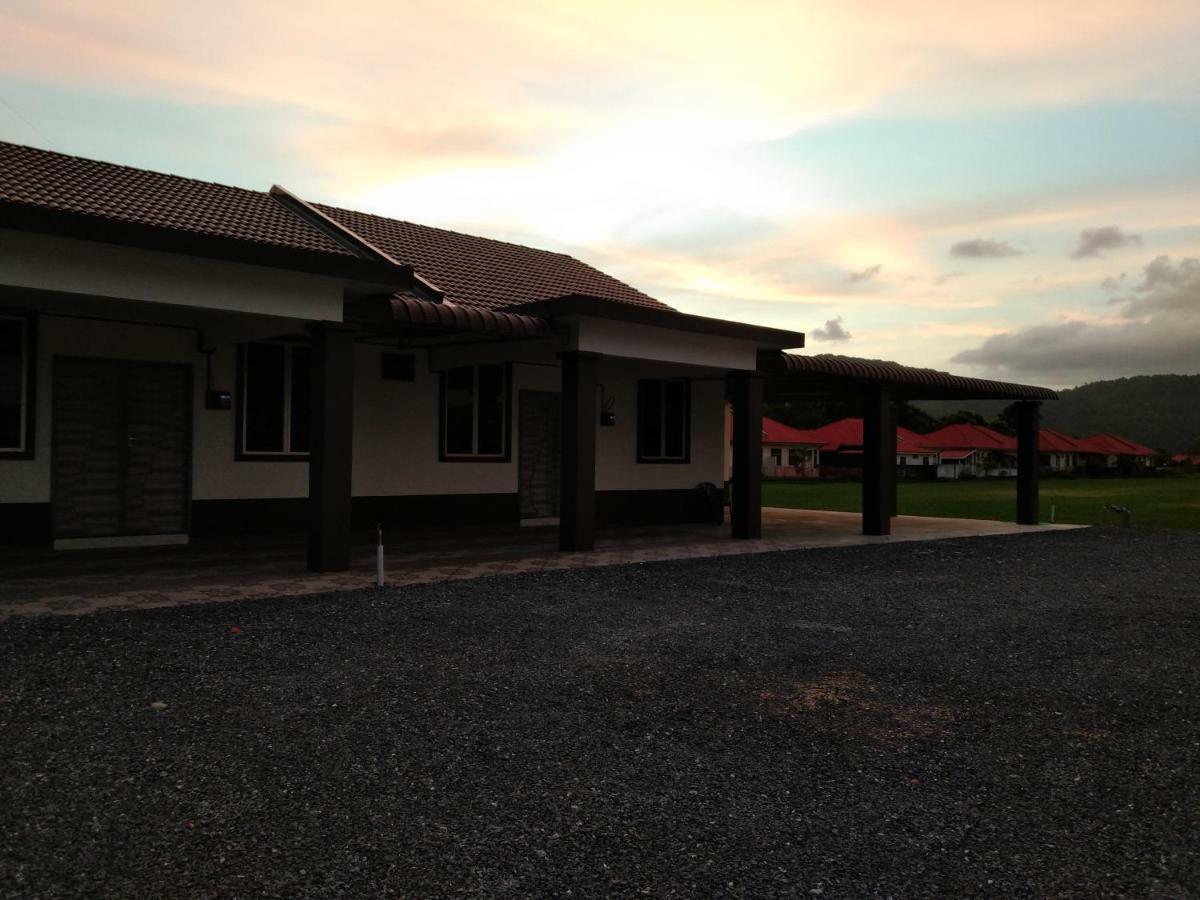 Inapan Desa Permai Homestay Kangar Exterior photo